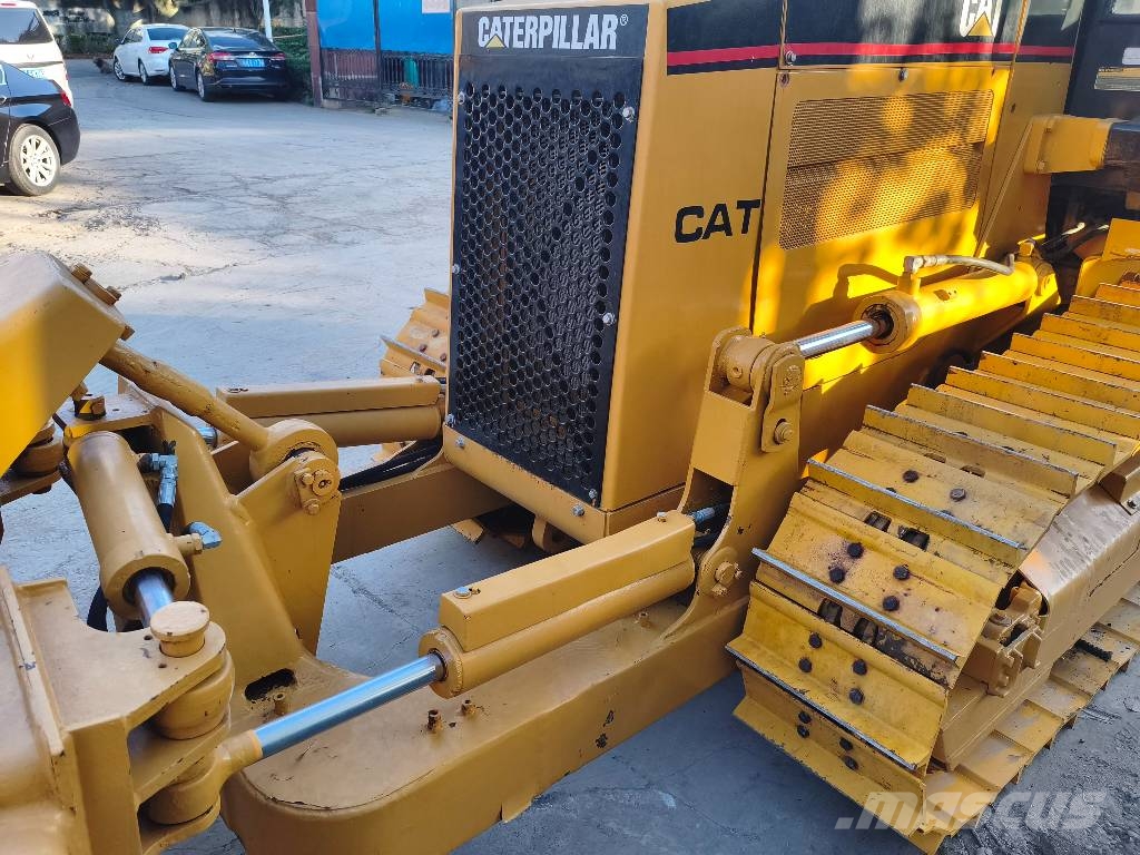 CAT D 5 C Buldožerji goseničarji