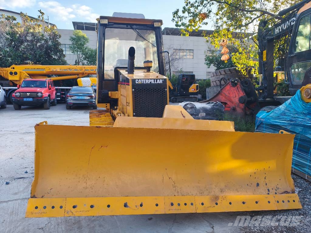 CAT D 5 C Buldožerji goseničarji