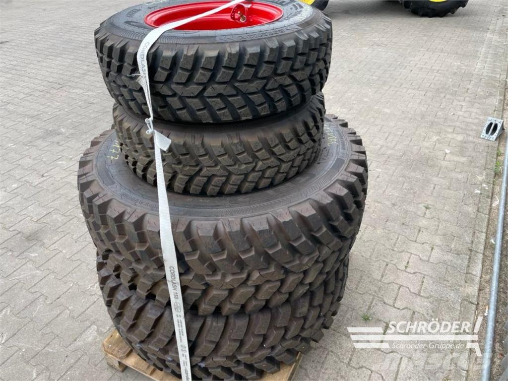 Fendt 250/75 R16 + 420/65 R24 NOKIAN Ruedas dobles