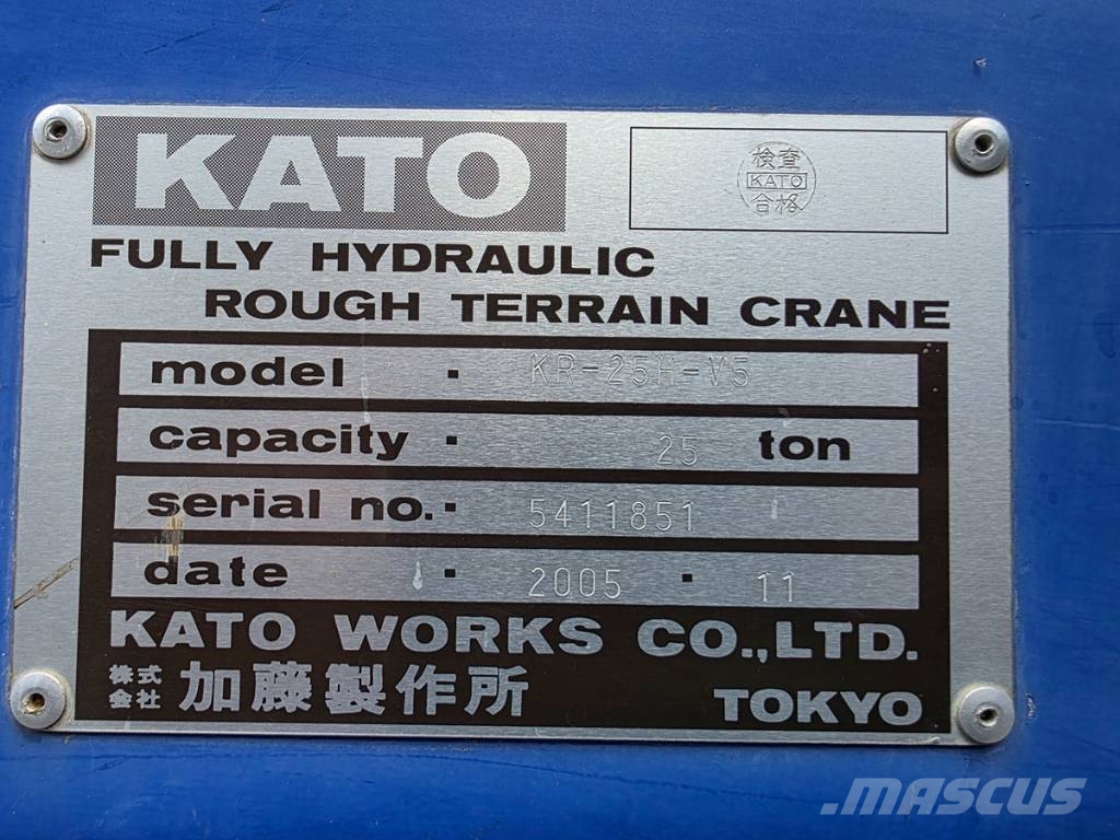 Kato KR 25 H V-5 ラフテレーンクレーン