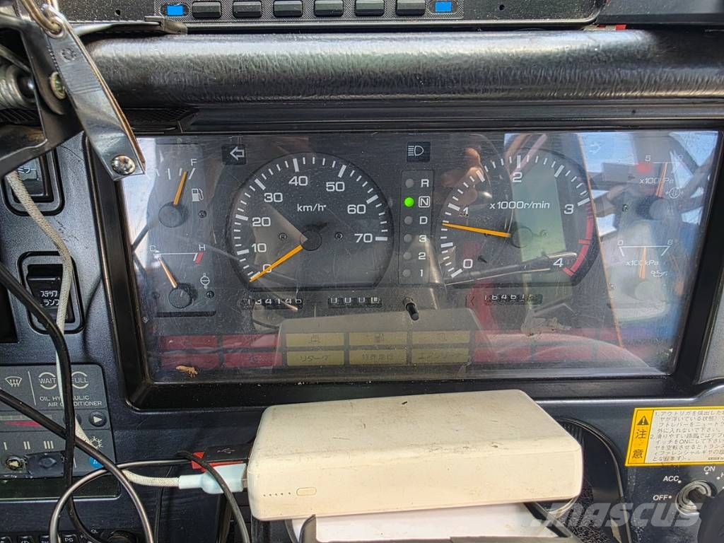 Kato KR 25 H V-5 ラフテレーンクレーン