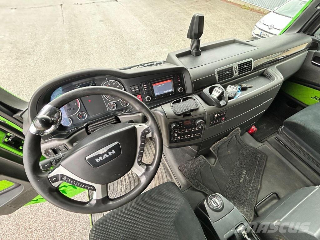 MAN TGX26.480 6x2*4 EURO6 + RETARDER + BDF 20ft Camiones portacontenedores