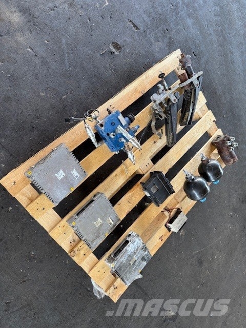 Liebherr LH 26 CAB PARTS COMPLET Førerhus og Interiør
