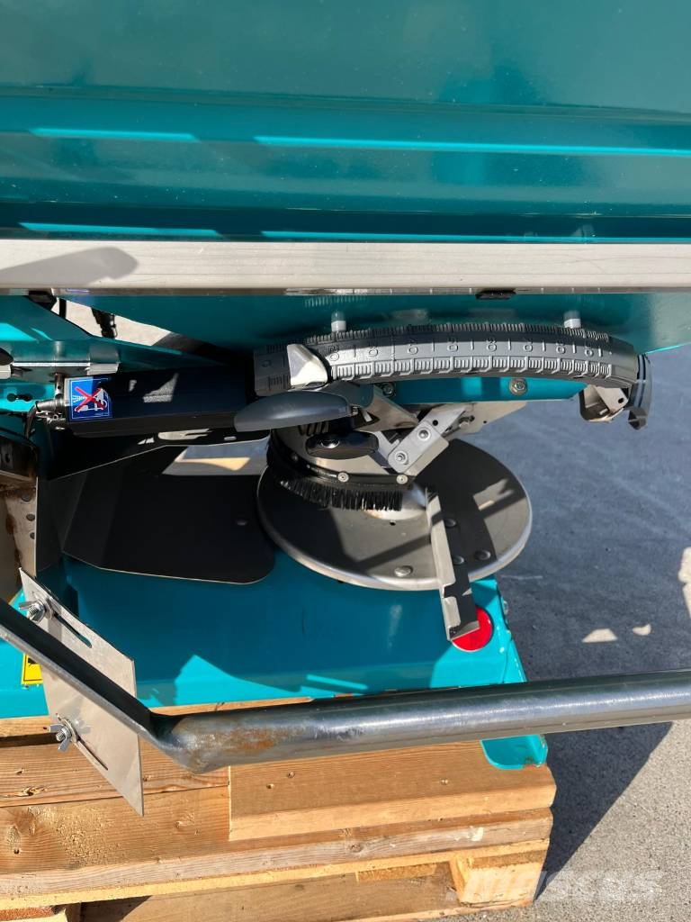 Sulky DX 30+ kunstmeststrooier (Nieuw staat) Lannoitteenlevittimet