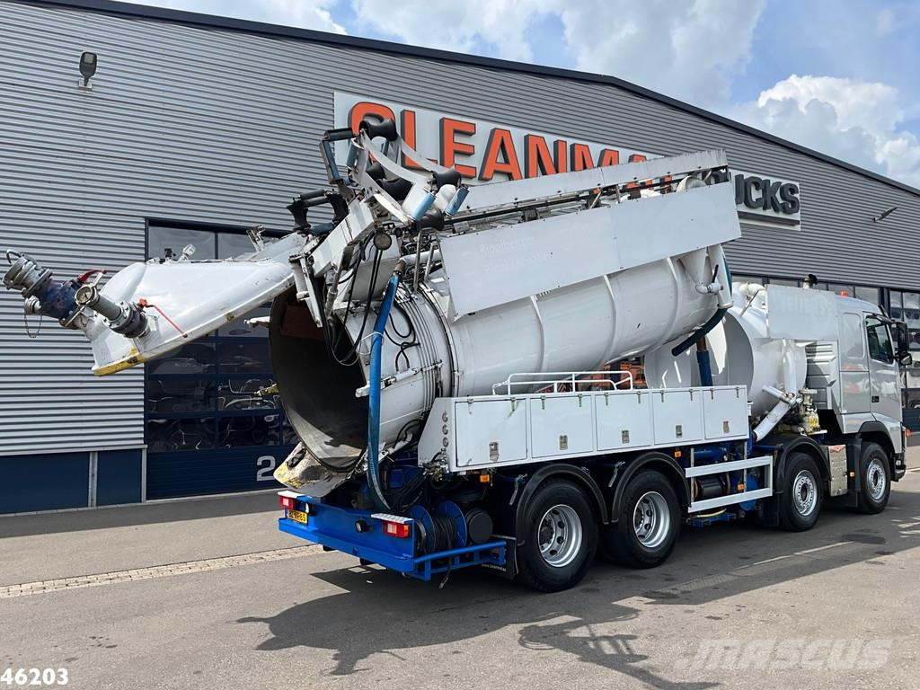 Volvo FH 390 8x4 kolkenzuiger Camiones aspiradores/combi