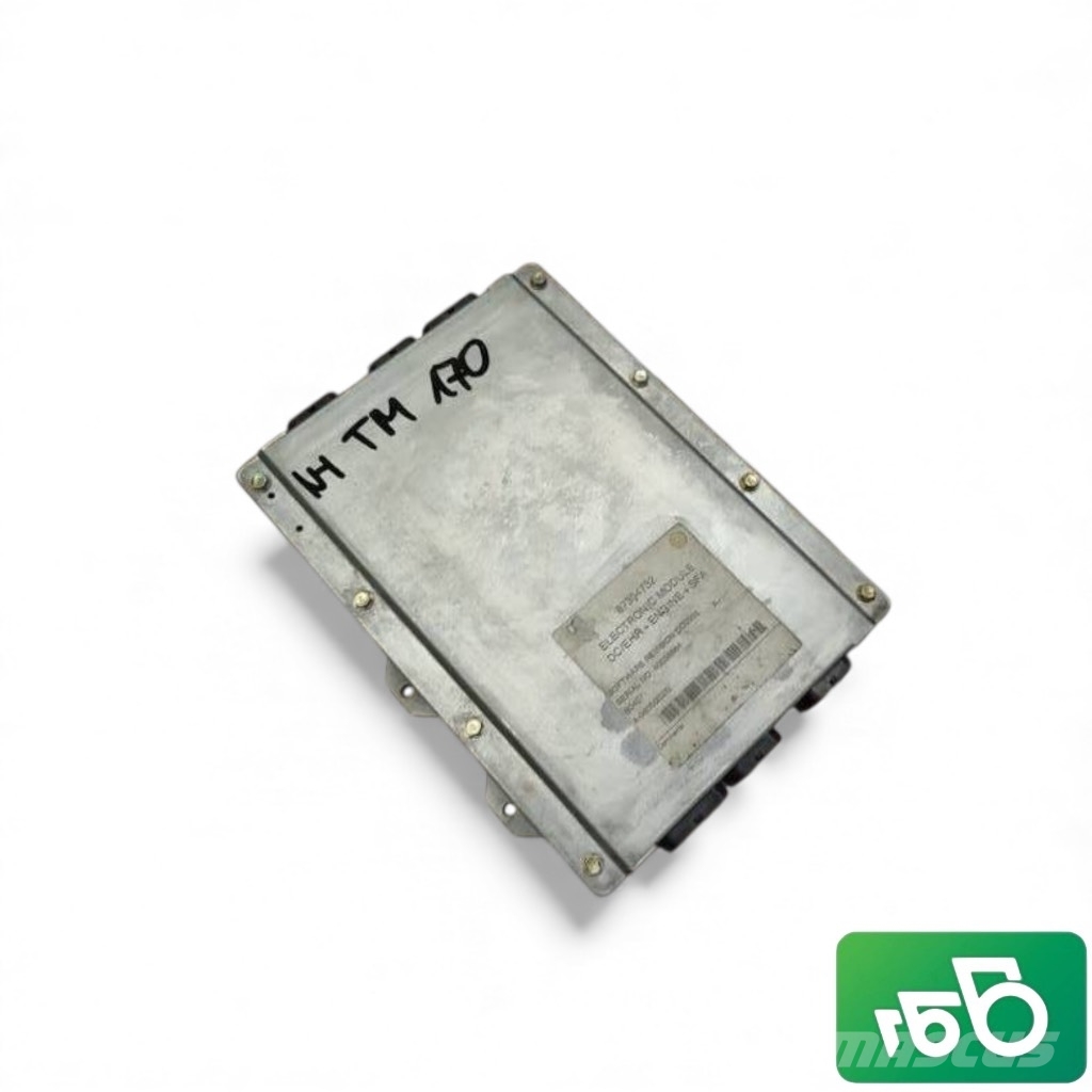 New Holland ECU 87304732 TM 175 일렉트로닉스
