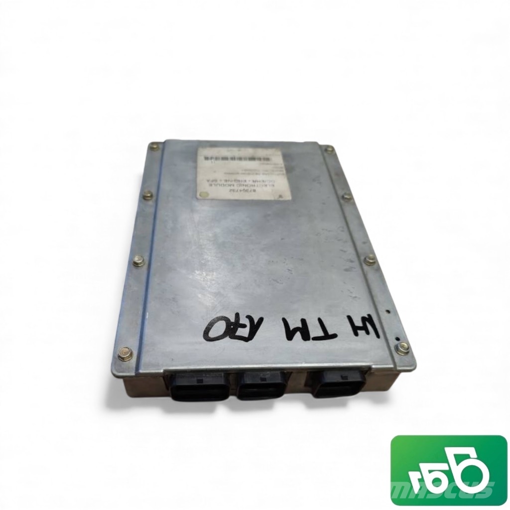 New Holland ECU 87304732 TM 175 일렉트로닉스