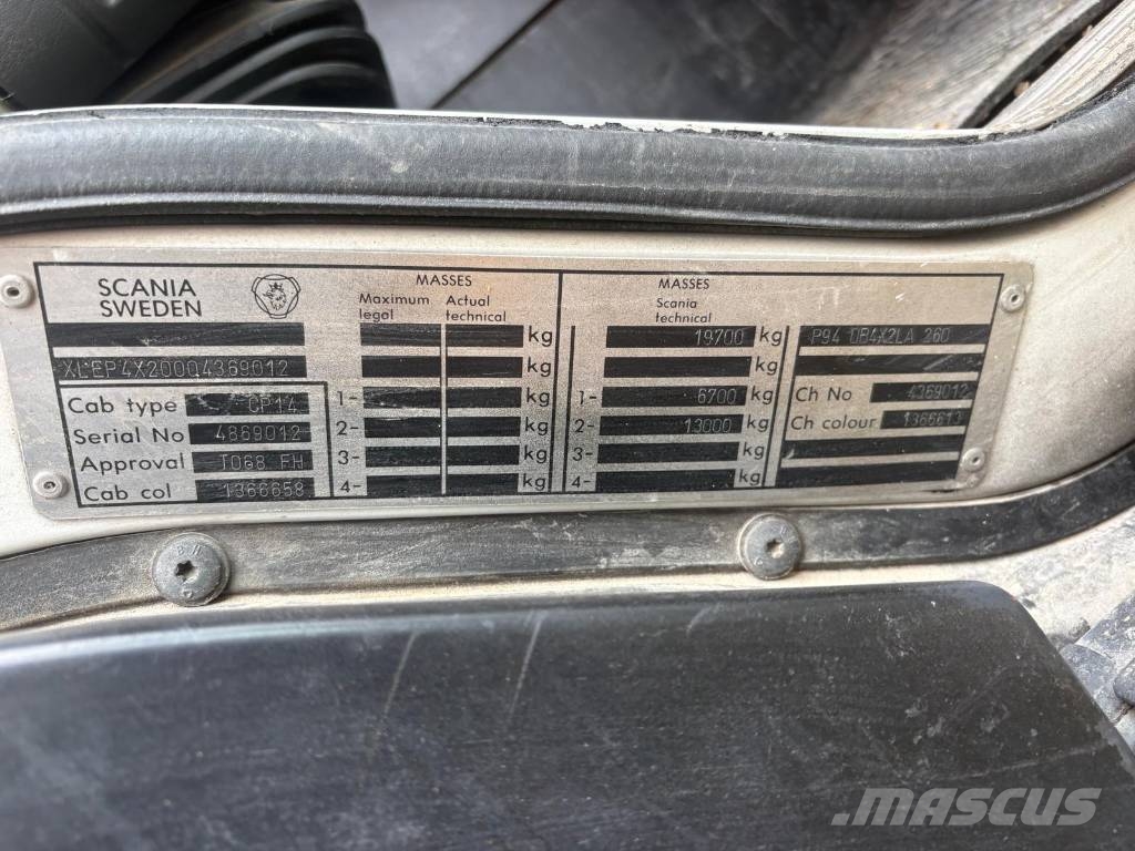 Scania P94 260 4x2 Platós / Ponyvás teherautók