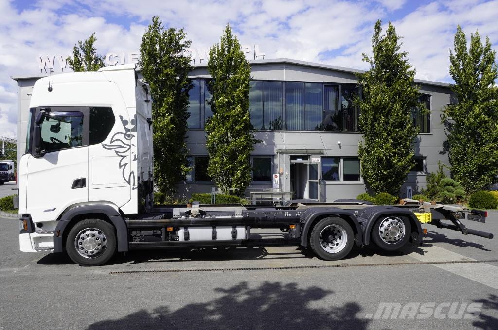 Scania S500 6x2 / BDF / 2023 Camiones portacontenedores