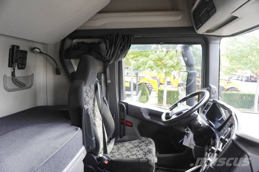 Scania S500 6x2 / BDF / 2023 Camiones portacontenedores