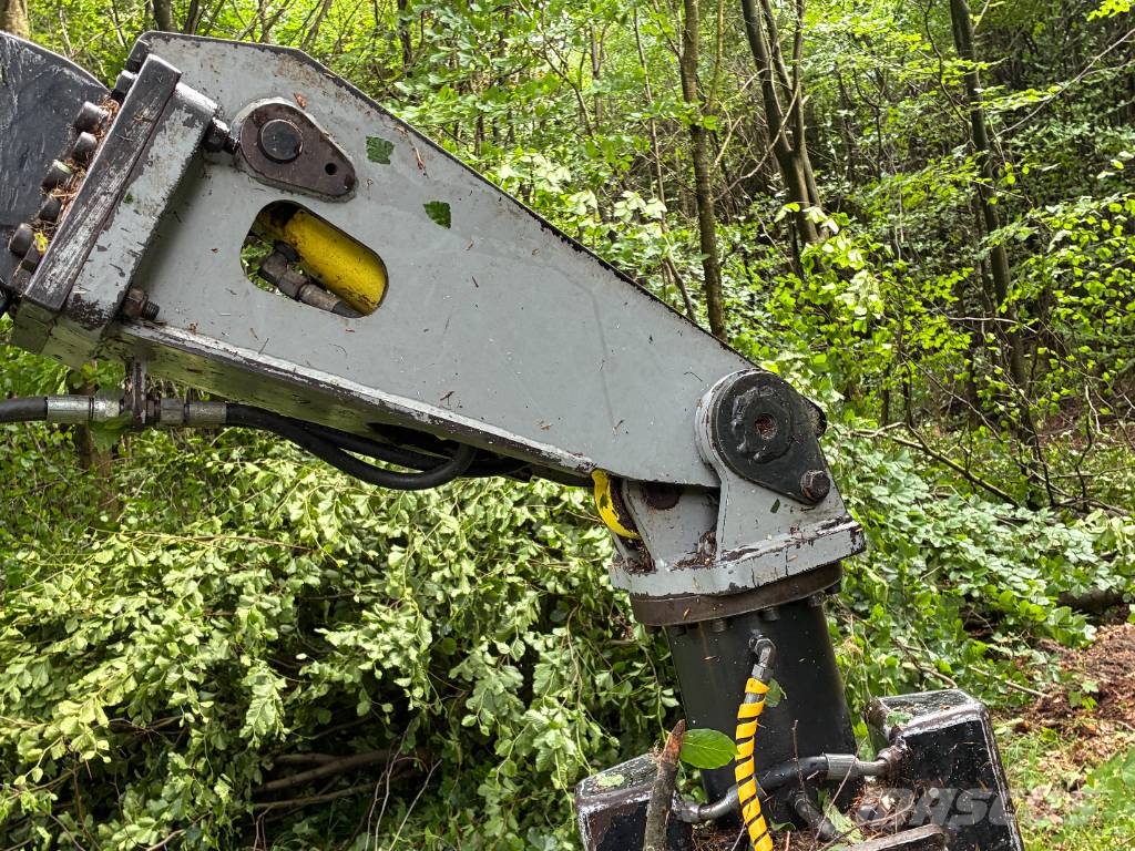Neuson 132 HVT Feller bunchers