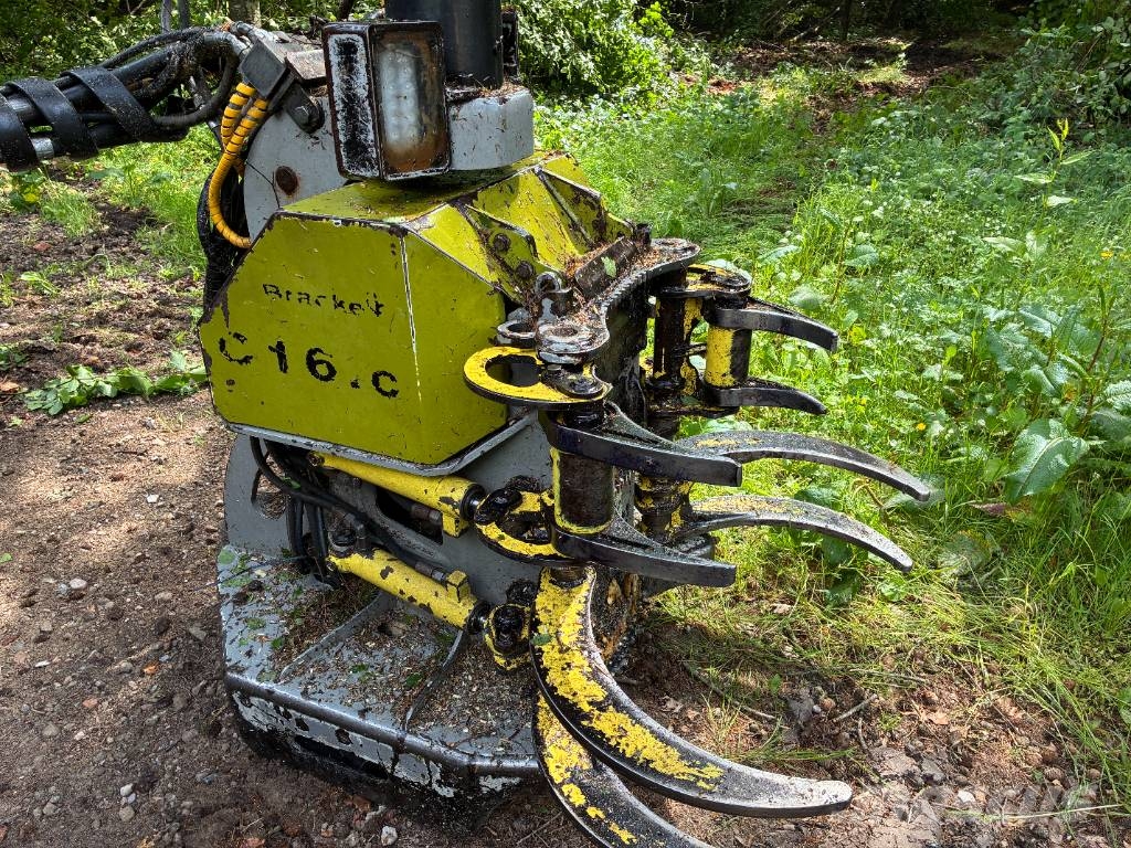 Neuson 132 HVT Feller bunchers