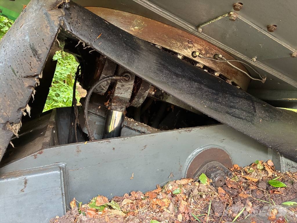 Neuson 132 HVT Feller bunchers