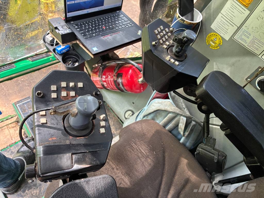 Neuson 132 HVT Feller bunchers