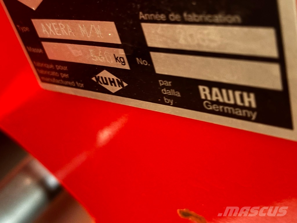 Kuhn Axera MW 1101 미네랄 살포기