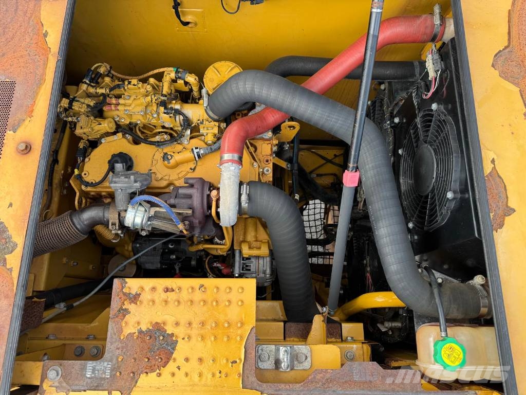 CAT 320 GC Crawler excavators