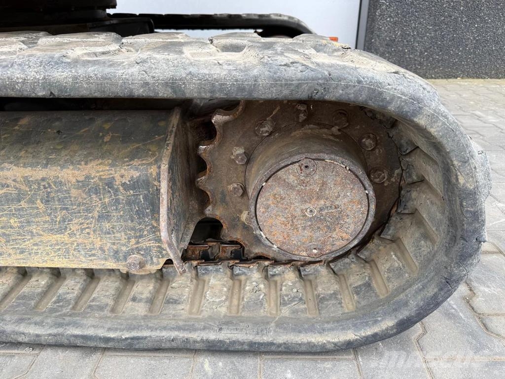 Komatsu PC55MR-5 Minigraafmachines < 7t