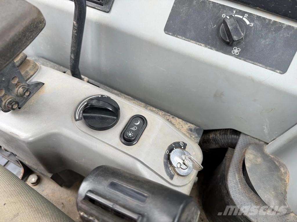 Komatsu PC55MR-5 Minigraafmachines < 7t