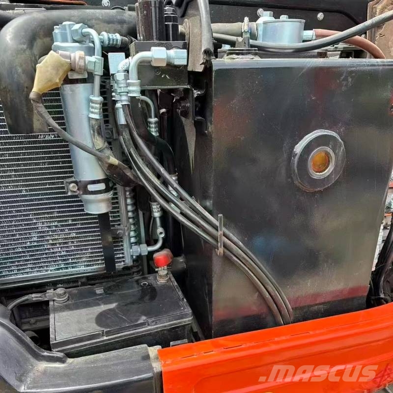 Kubota U40 Bageri guseničari