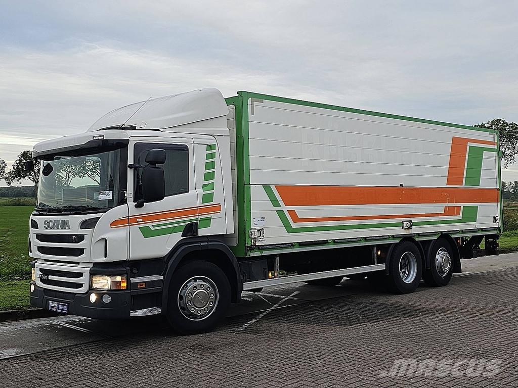 Scania P360 6x2*4 Camiones caja cerrada