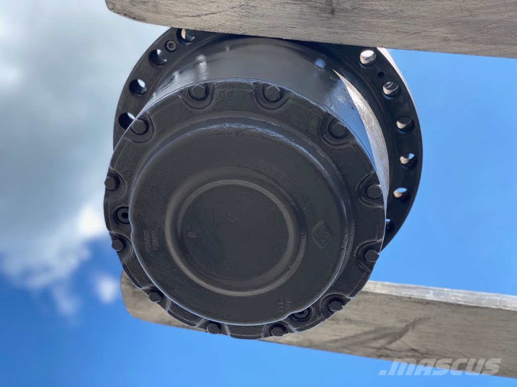 O&K USED FINAL DRIVE 24X24 NUMBER OF MOUNTING SCREWS Převodovka