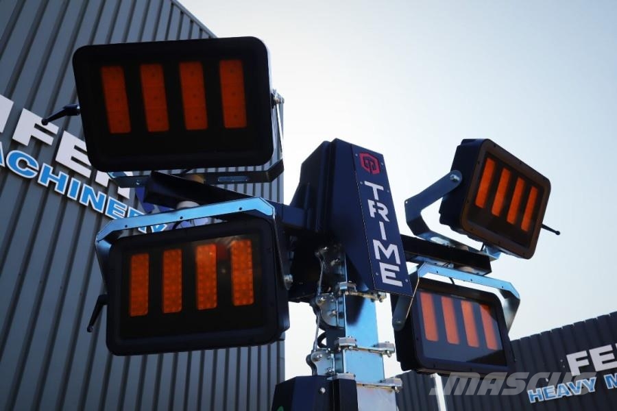 Trime X-Mast 4 × 320W Valid Inspection, Plug-in Electric Rasvetni stubovi