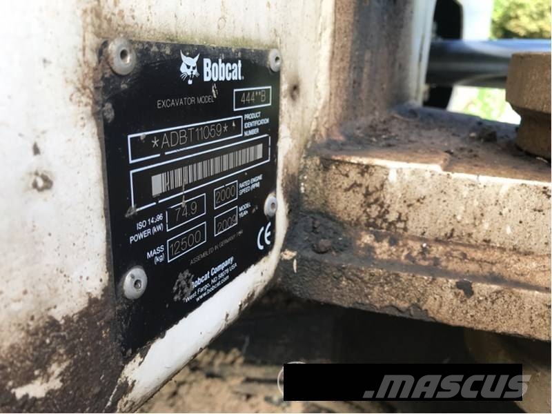 Bobcat 444 Lánctalpas kotrók