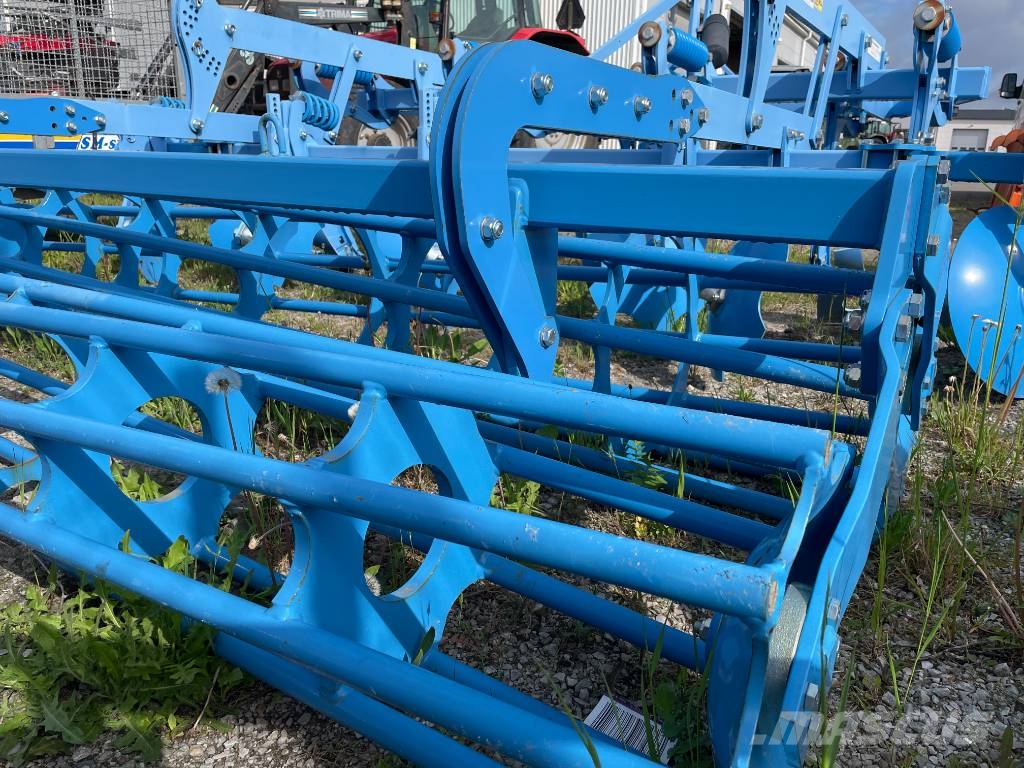 Lemken Kristall 9 Cultivators
