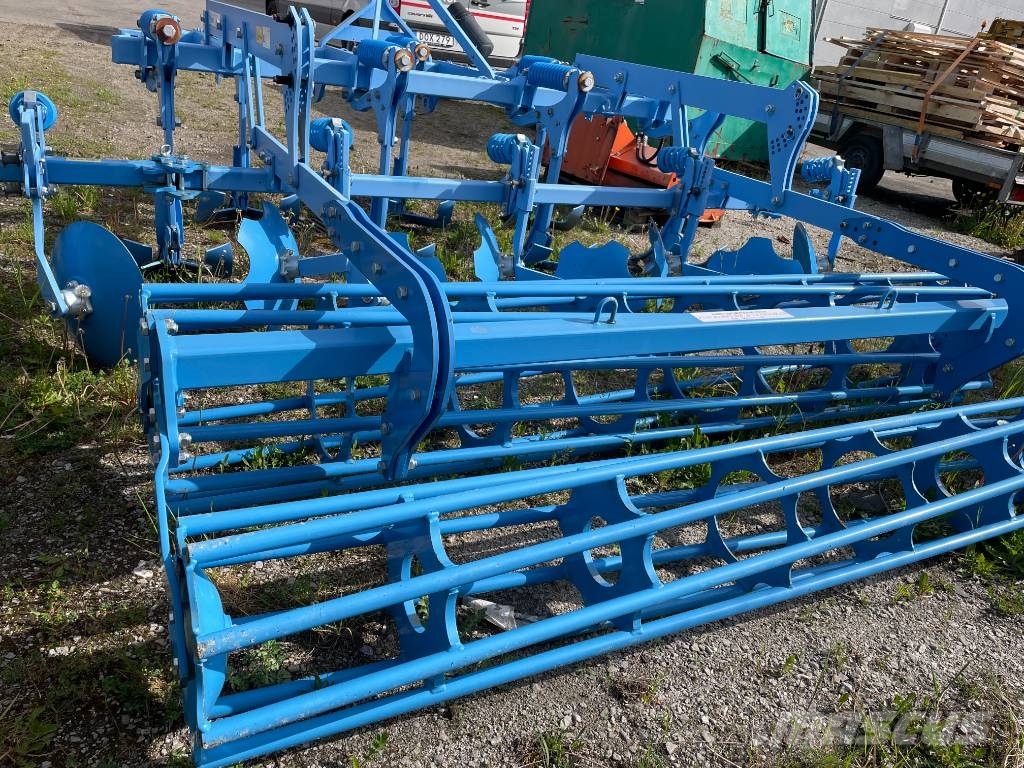 Lemken Kristall 9 Cultivators