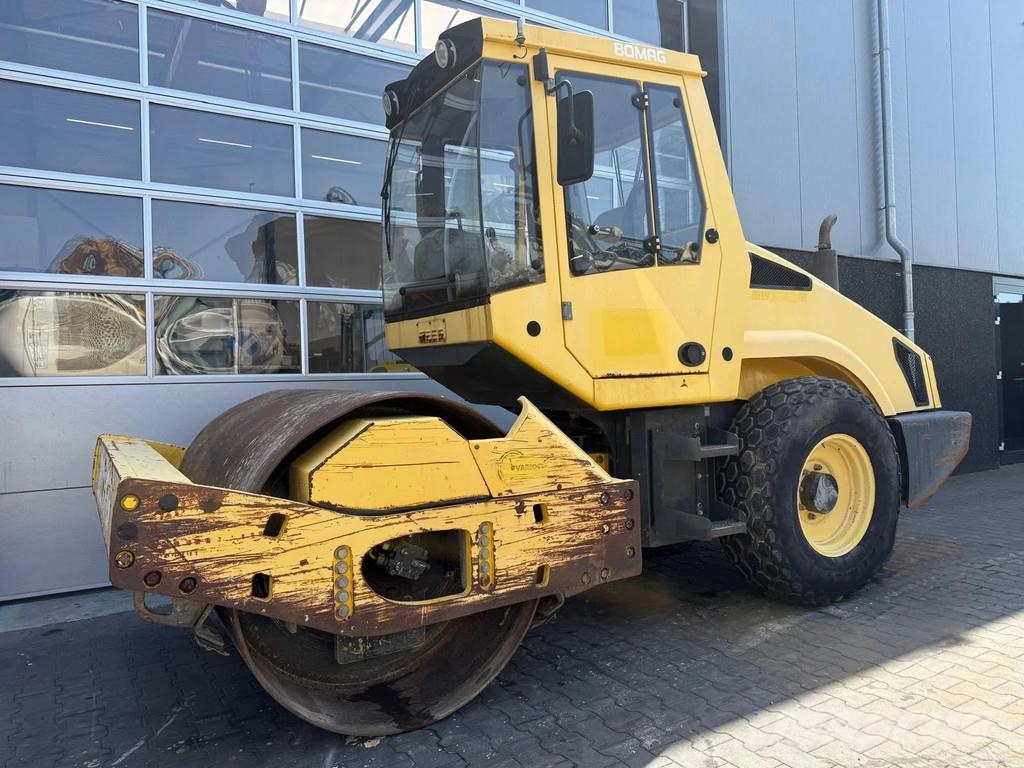 Bomag BW177DH-4 مداحل متنوعة