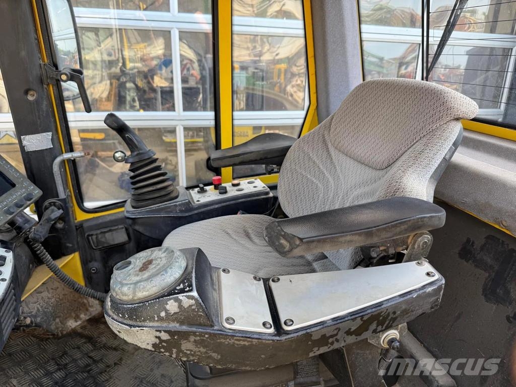 Bomag BW177DH-4 مداحل متنوعة