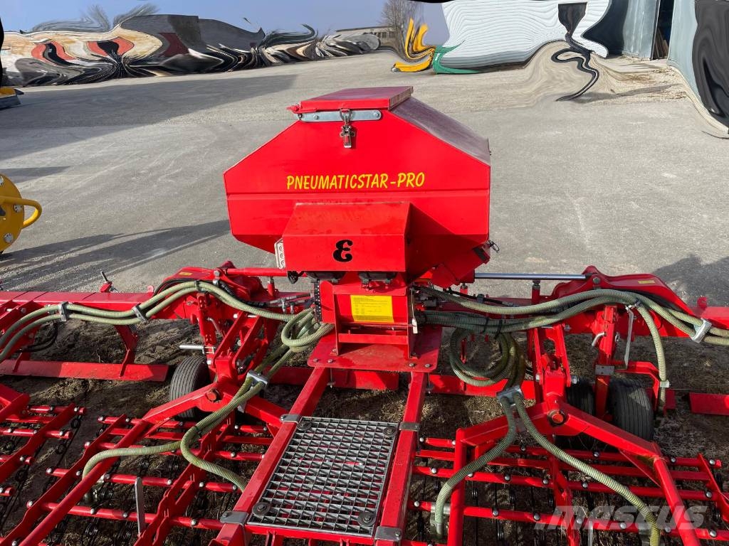 Einböck PneumaticStar Pro 600 Mechanické sejačky