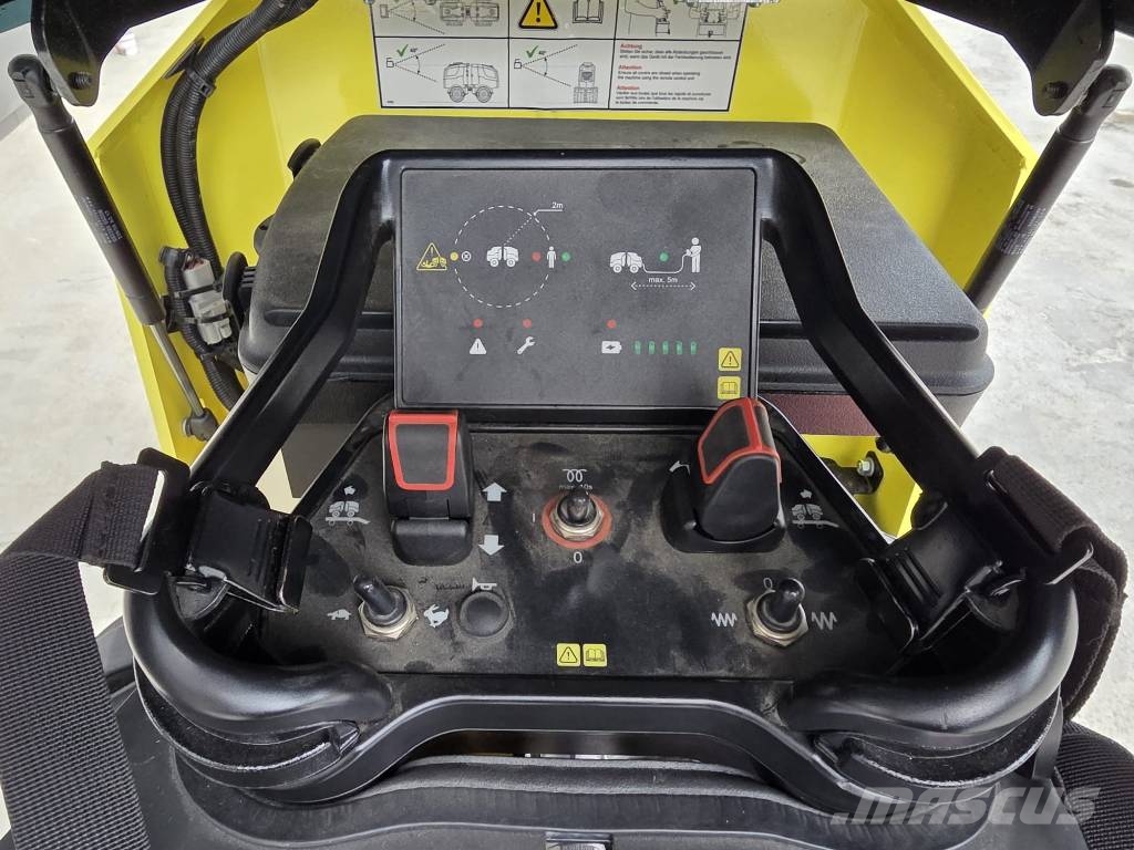 Ammann ARR 1575-2 Rammax 토양 다짐기