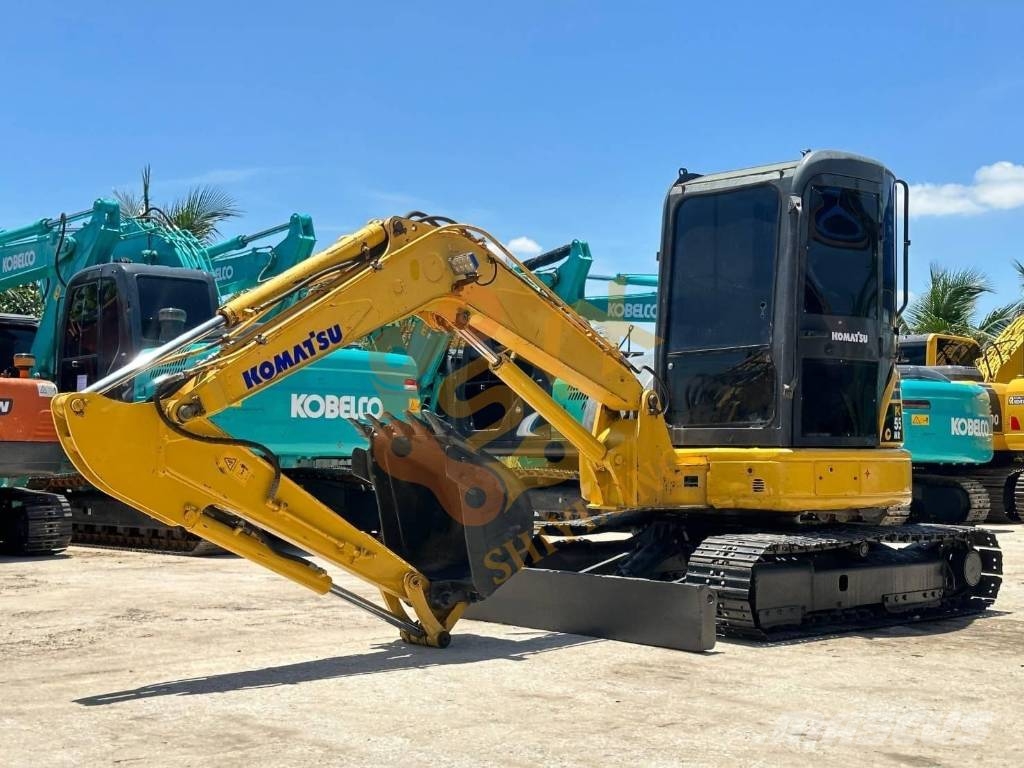 Komatsu PC55MR Bagri na kolesih