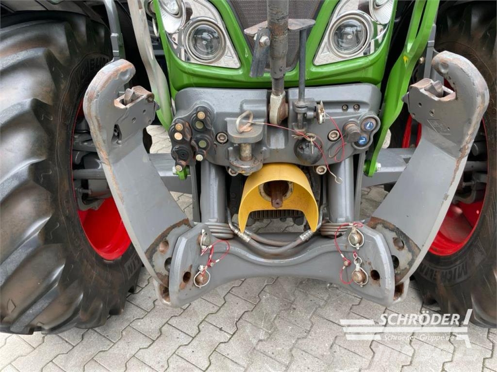 Fendt 516 VARIO S4 PROFI PLUS Tractores