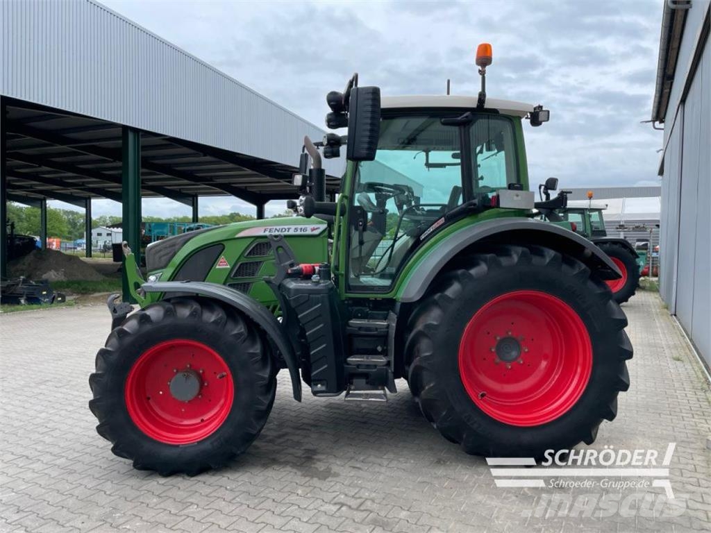Fendt 516 VARIO S4 PROFI PLUS Tractores