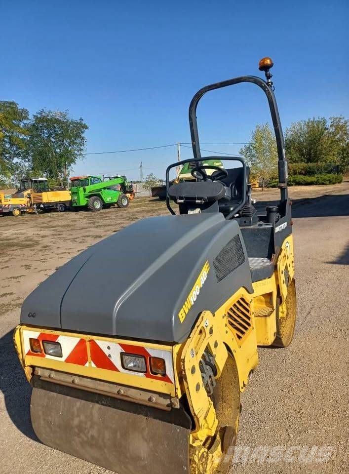 Bomag BW 100 AD-4 Tvilling tromle