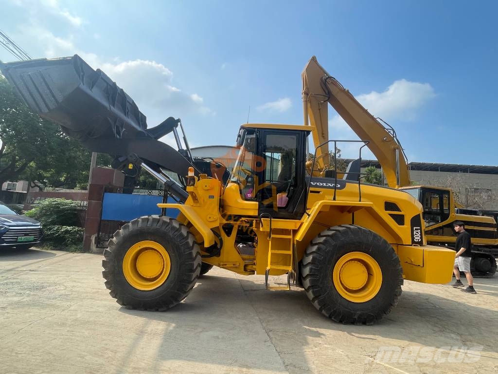Volvo L 120 G Gumikerekes homlokrakodók