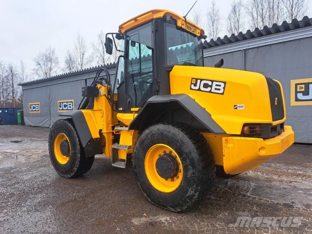 JCB 417 HT Kolesni nakladalci