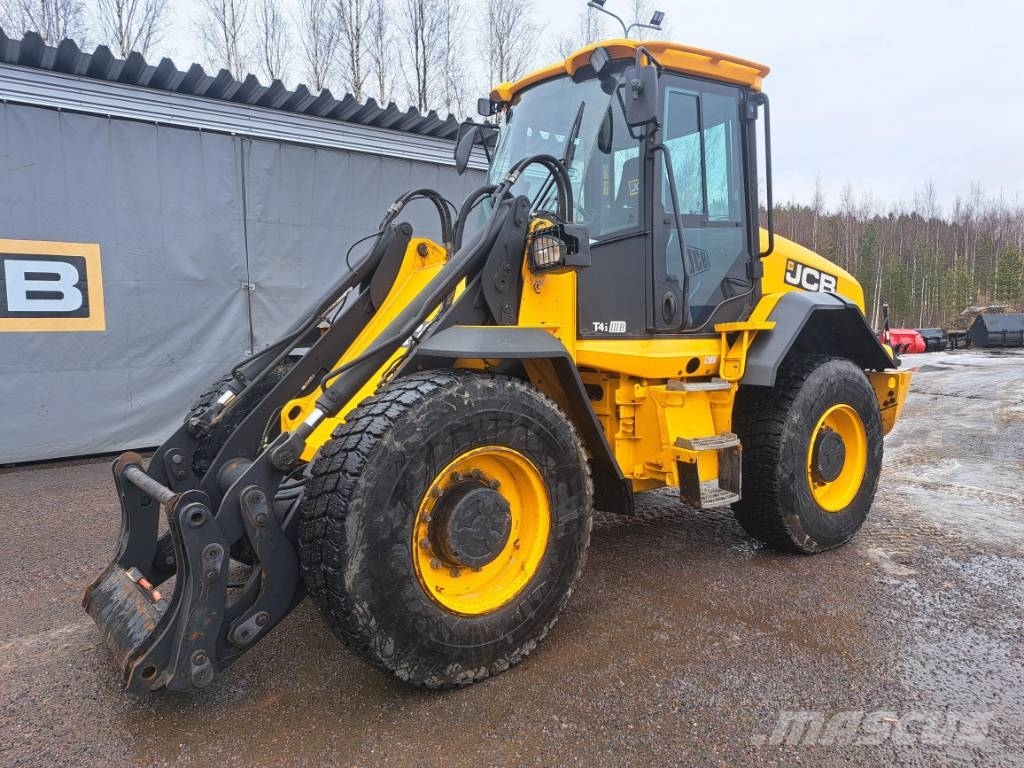 JCB 417 HT Kolesni nakladalci