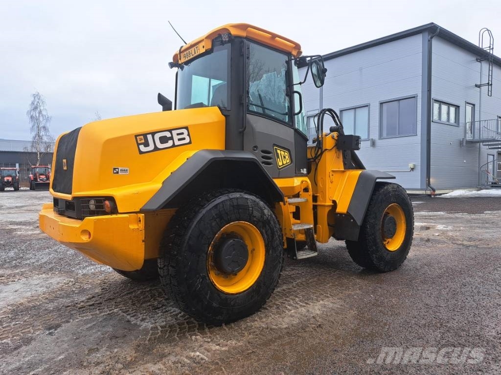 JCB 417 HT Kolesni nakladalci