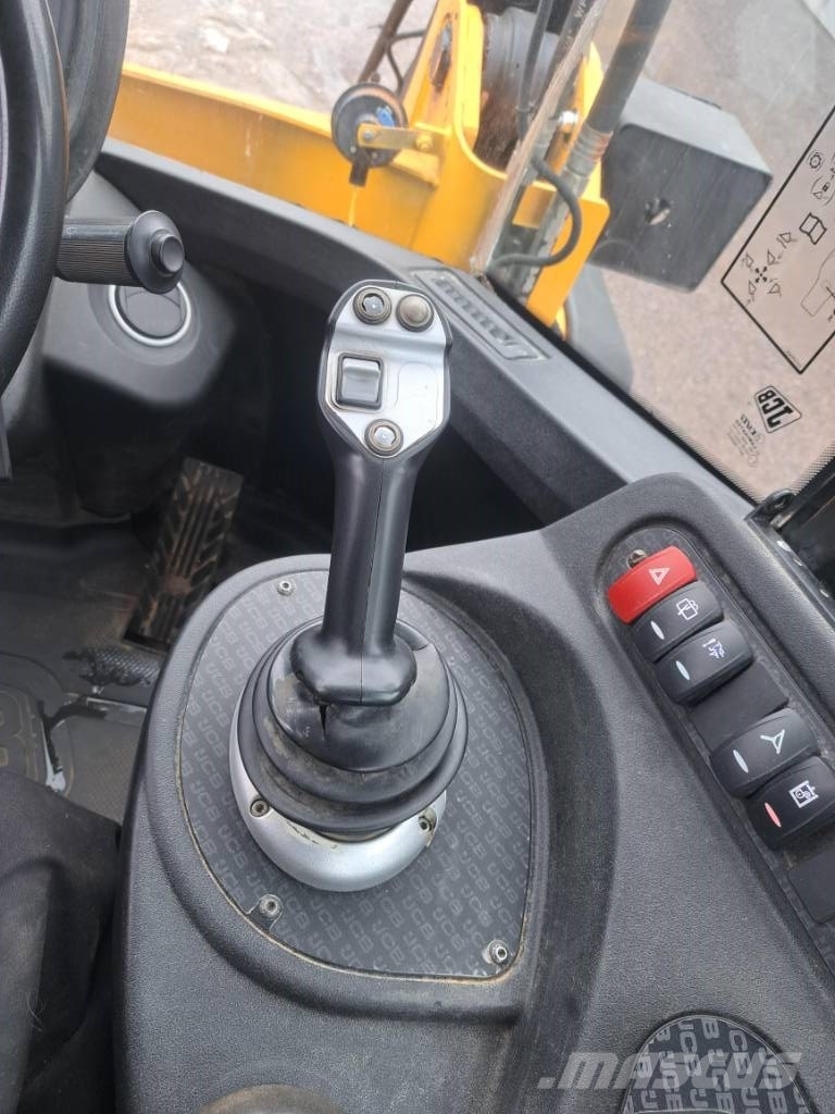 JCB 417 HT Kolesni nakladalci