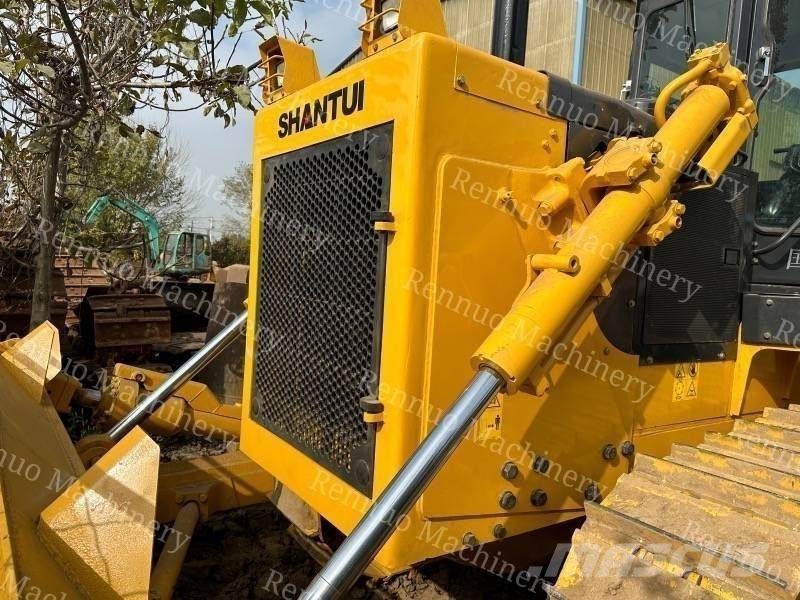 Shantui SD 22 Bulldozer på larvebånd