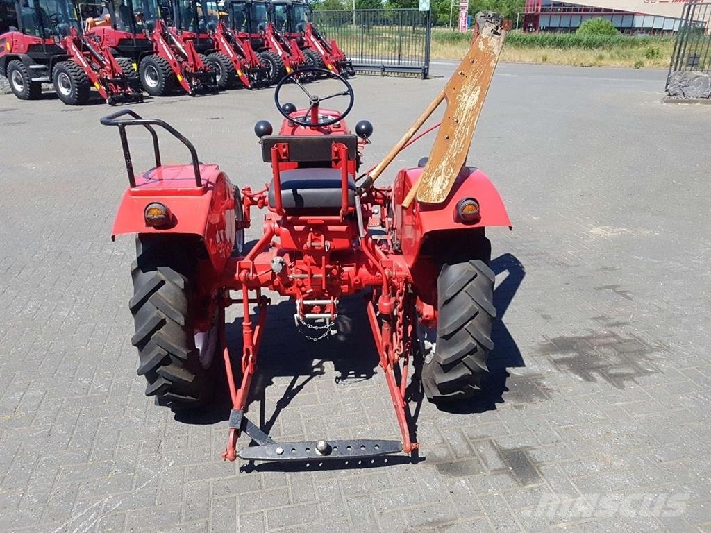 McCormick F 137 D Tractoren