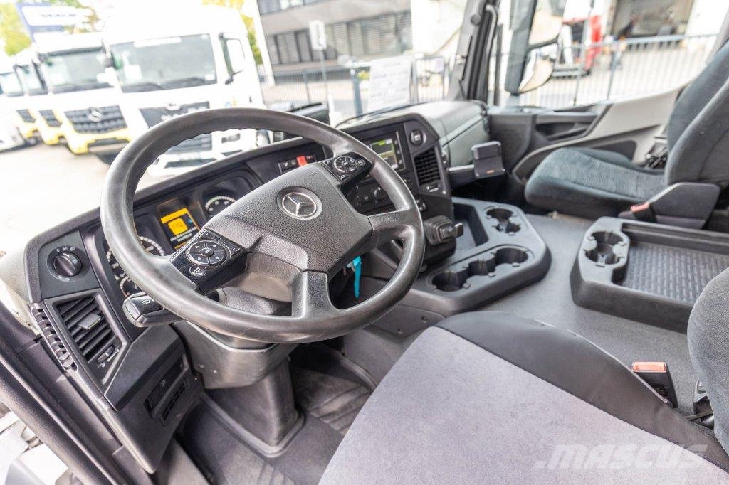 Mercedes-Benz ANTOS 2530 BL+MAGYAR 19.000L/6COMP Вантажівки-цистерни