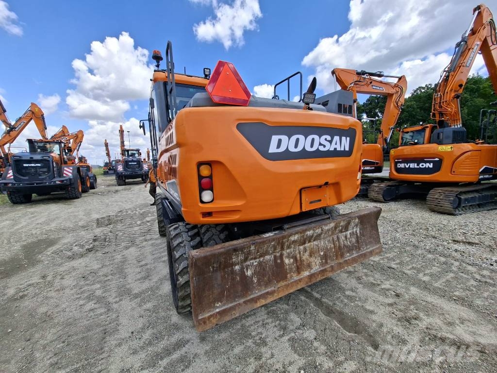 Doosan DX 140 W Wielgraafmachines