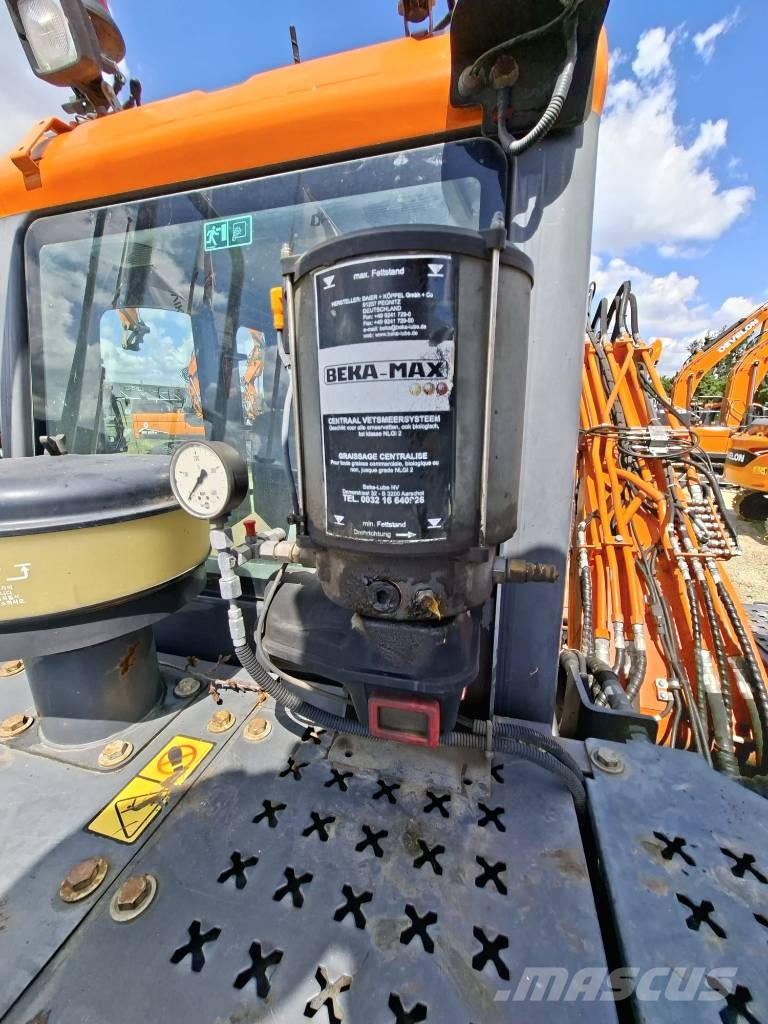 Doosan DX 140 W Wielgraafmachines