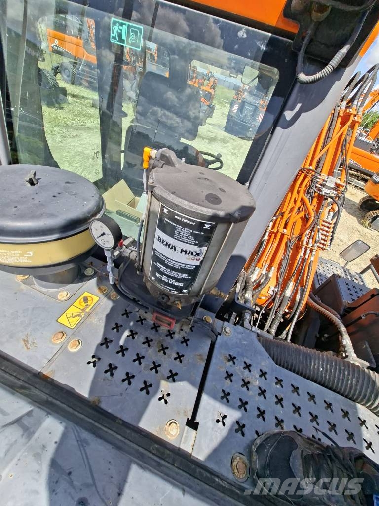 Doosan DX 140 W Wielgraafmachines