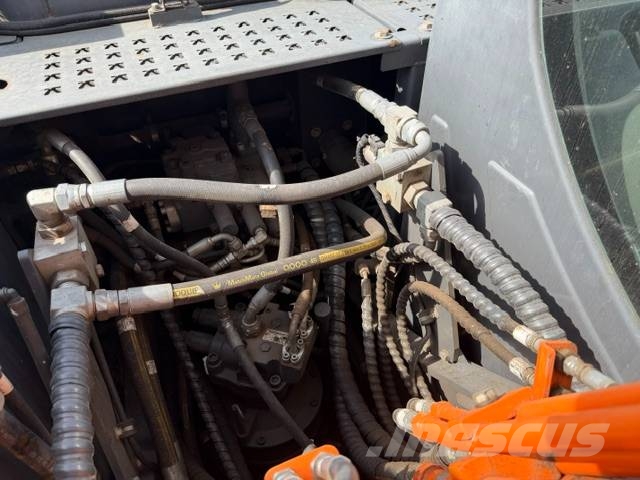 Doosan DX 140 LC-5 Crawler excavators