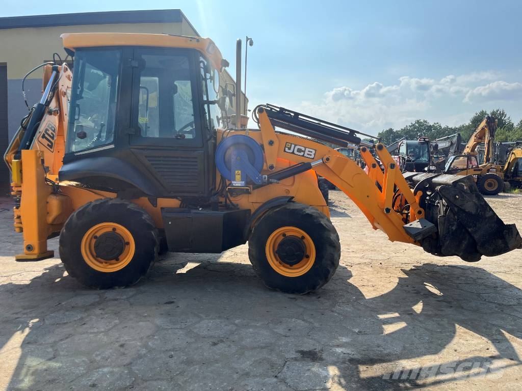 JCB 2 CX Retrocargadoras